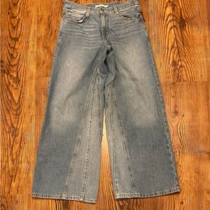 Levi's Women’s 94 Baggy Wide Leg Jeans with cute inside side panel detail 28x31